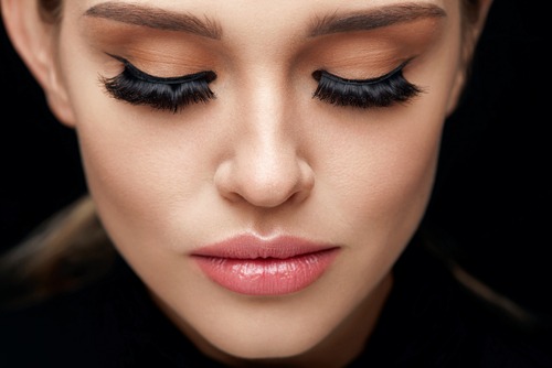 Are Eyelash Extensions Safe